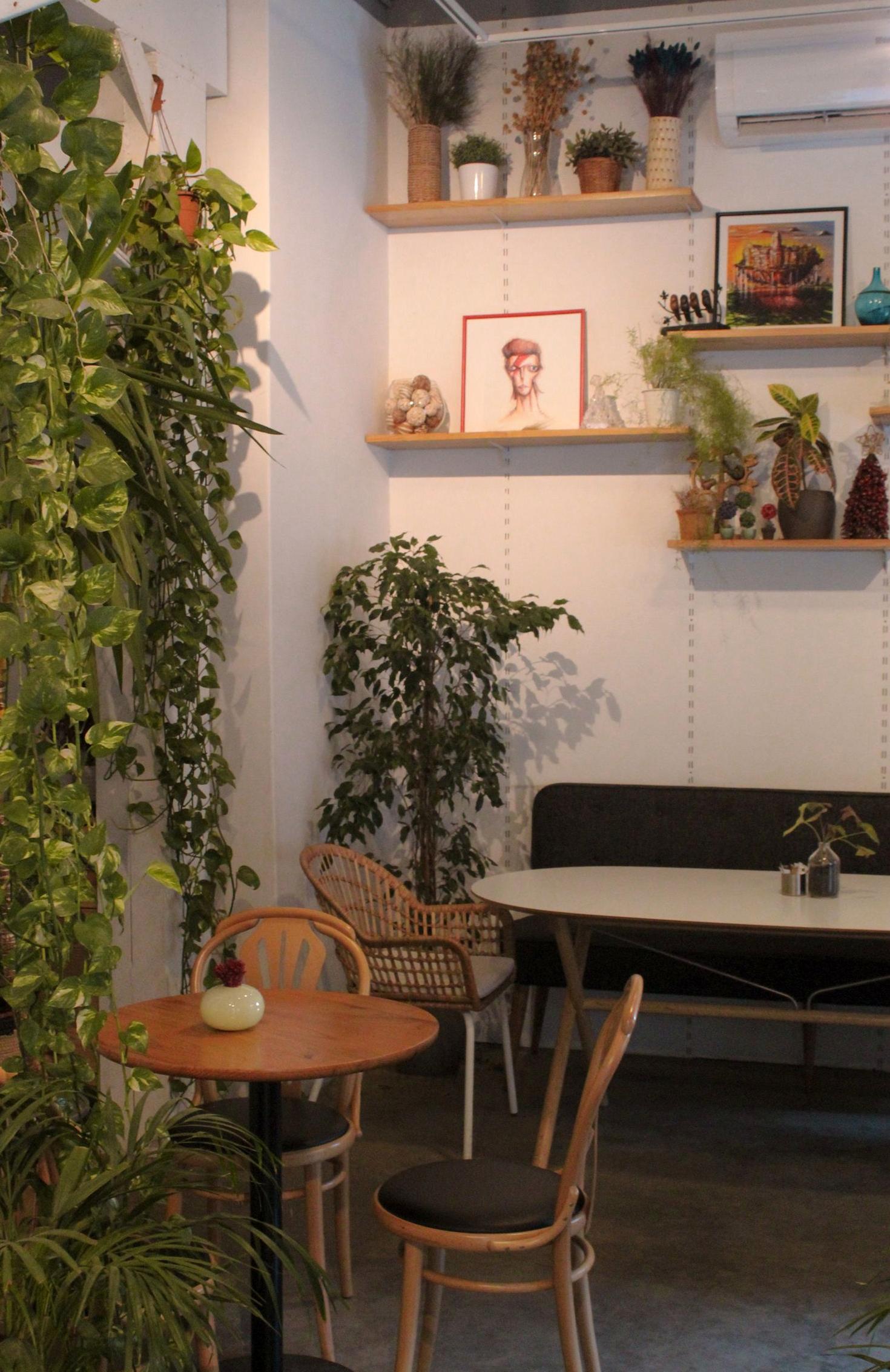 Modern cafe design